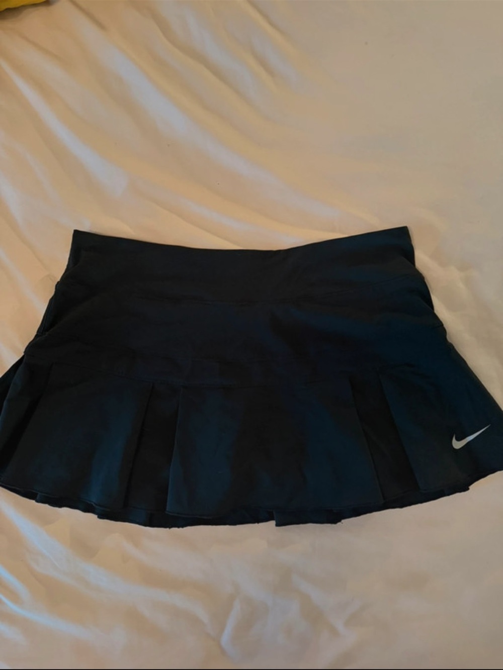 Nike Black Women's Skater Tennis Skirt with Pleated Hem